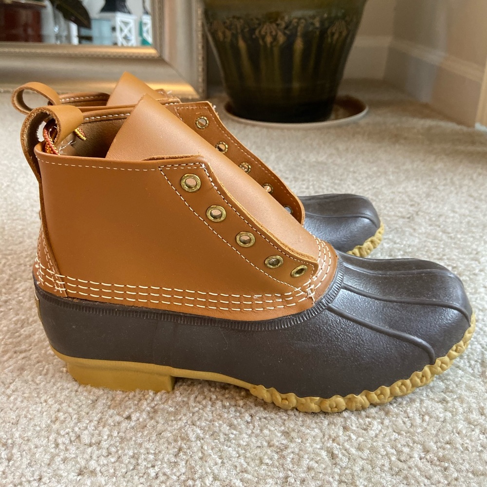 Women’s LL Bean Boots 6”